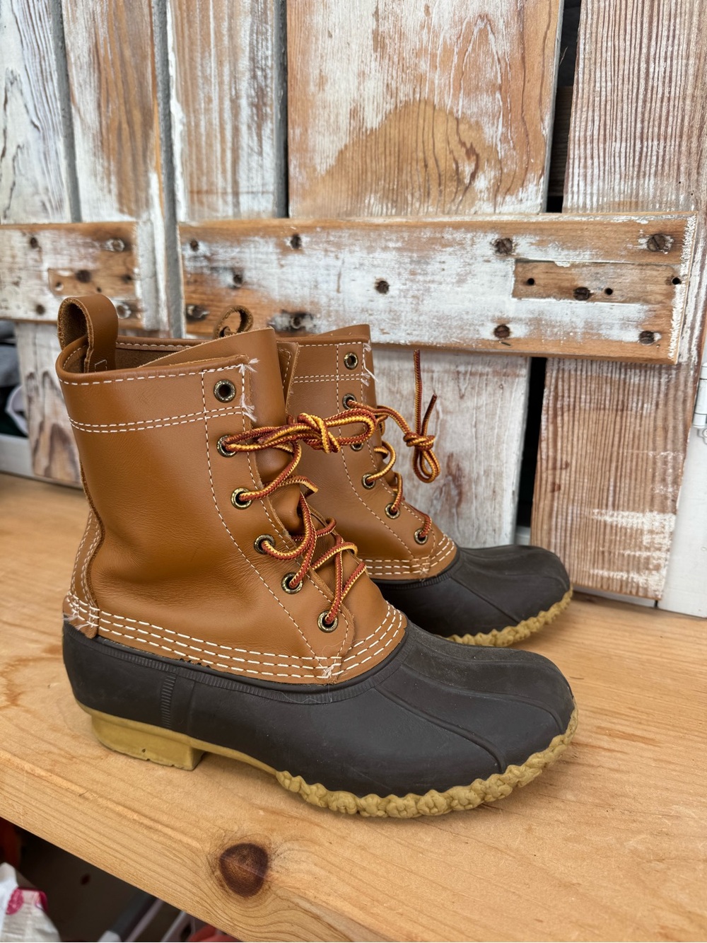 Women’s Insulated Bean Boot Size 6-7